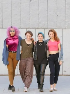 Body Positivity's Fashion Evolution: US Trends in 2025 - Cover Image