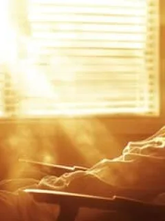 Reclaim Your Sundays: The Power of a Digital Detox for Mental Clarity - Cover Image