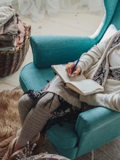 Self-Care Sundays: Journaling for Self-Reflection & Growth - Cover Image