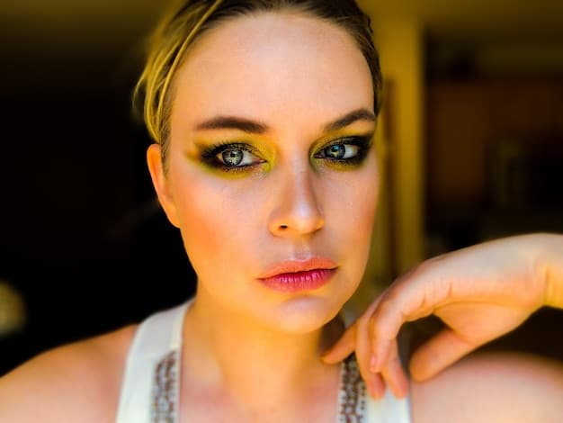 The Ultimate Eyeshadow Guide: Tutorials for Every Eye Color