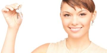 The 5 Essential Skincare Products for US Women in 2025 - Cover Image