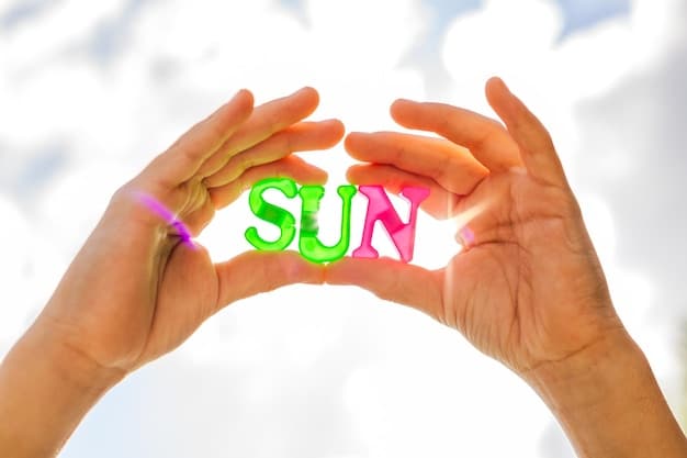A split-screen image showing two hands; one protected by sunscreen and the other exposed to the sun, illustrating the impact of sun exposure on skin aging, with visible differences in wrinkles and sunspots.